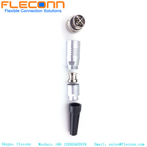 Conector hembra de carcasa metálica de 8 pines con codificación X M12