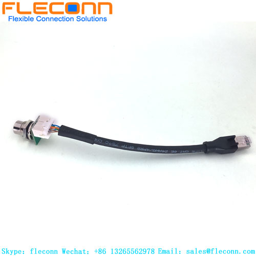 Conector de montaje en panel hembra con codificación X M12 a cable RJ45 con conector de placa B10B-XADSS-N de paso XAD de 2,5 mm